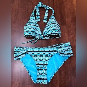 Kira geometric Printed Blue & Black Bikini Two Piece Set. Size L